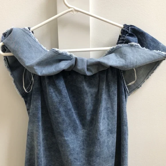 Forever 21 Denim Off the Shoulder Dress or Tunic Shirt Size Medium - Picture 9 of 9